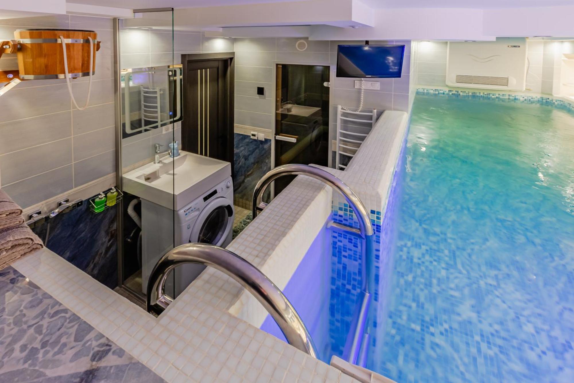 Luxury Apartment With Pool And Hammam Kiev Bagian luar foto